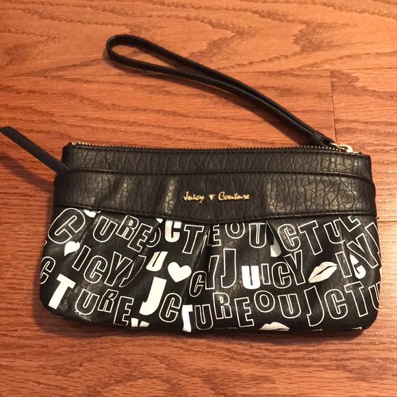 Juicy Couture Handbags - Juicy Couture Wristlet